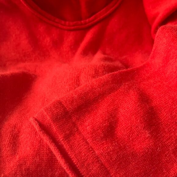 Elegance Paris women's sweater, long sleeves, red color.100 % cashmere - Picture 4 of 7